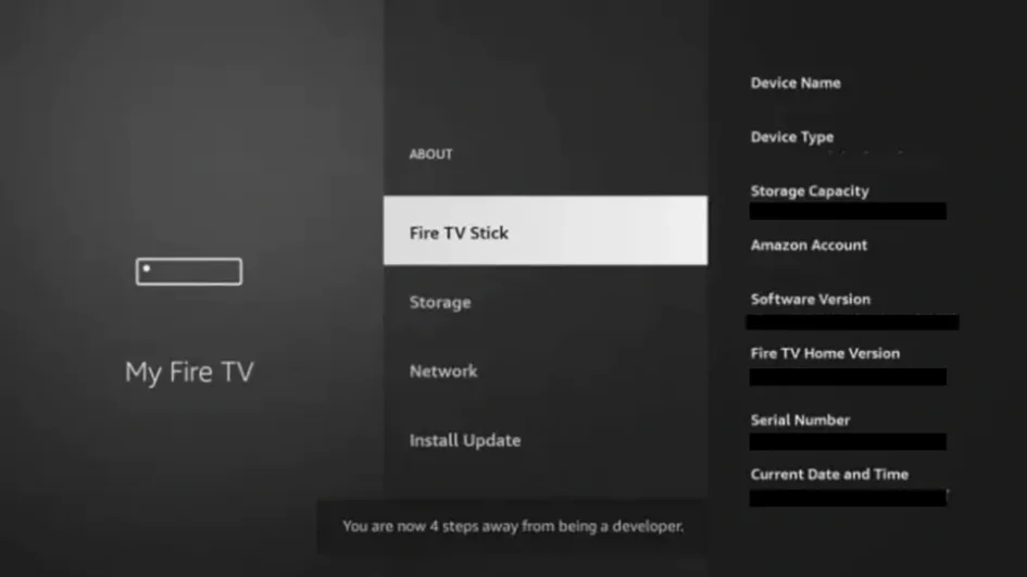 Página de información del dispositivo Fire TV Stick con detalles técnicos y mensaje sobre modo desarrollador.